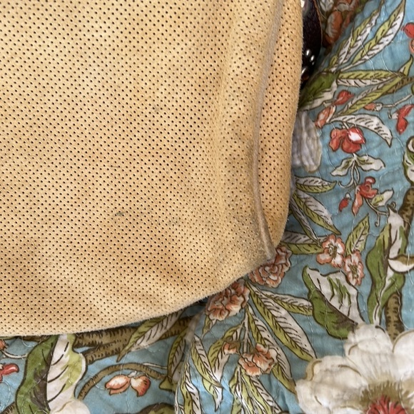 COPY - Tylie Malibu tan Purse - Picture 6 of 7